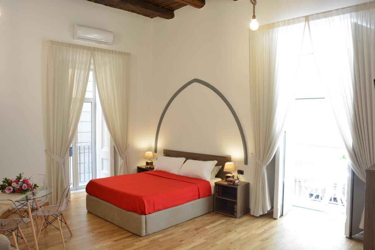 Domus Studio 25 Bed & Breakfast Νάπολη Εξωτερικό φωτογραφία